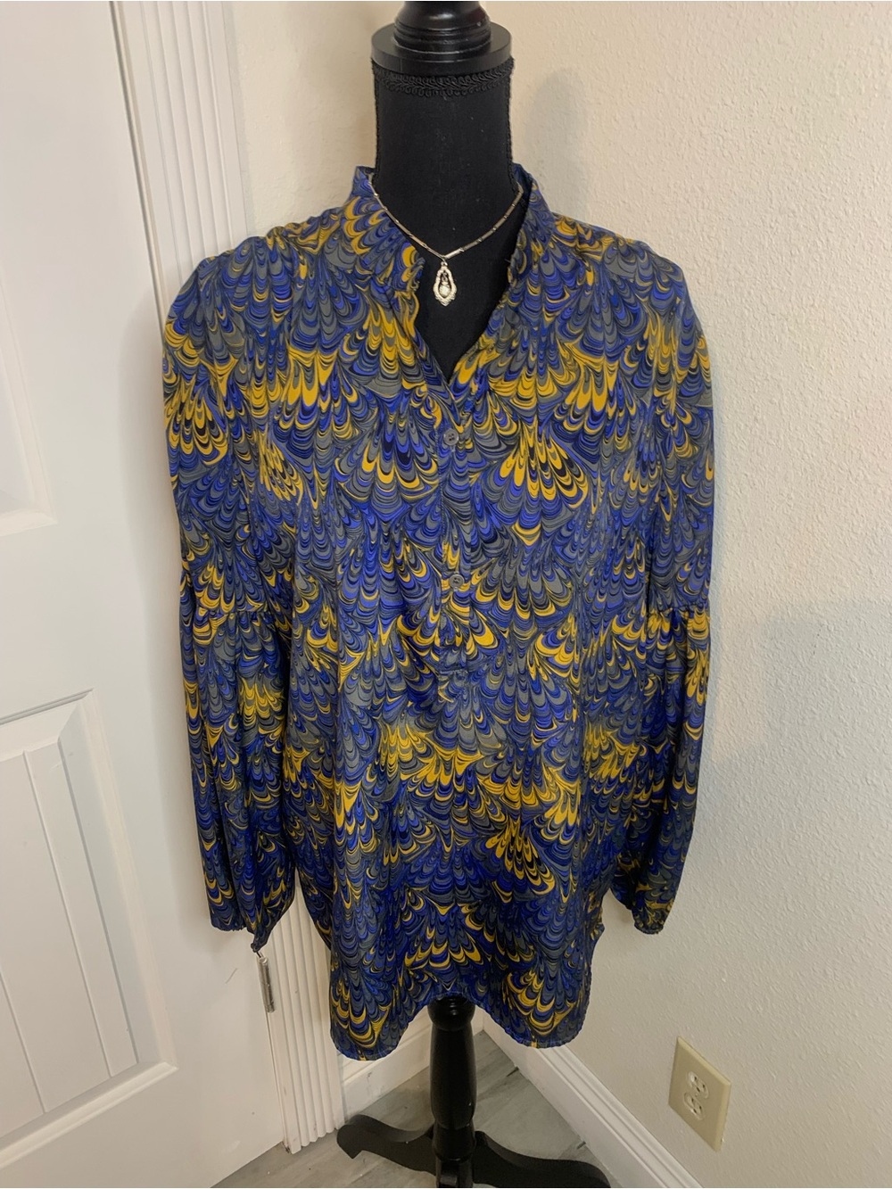 Dora by Dora Landa Blue & Yellow Swirl Blouse